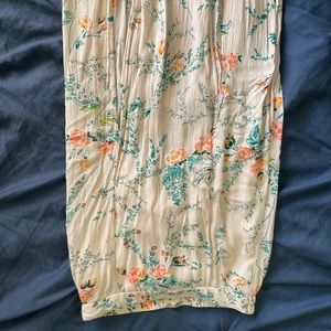 Billabong maxi skirt, lined with two side slits